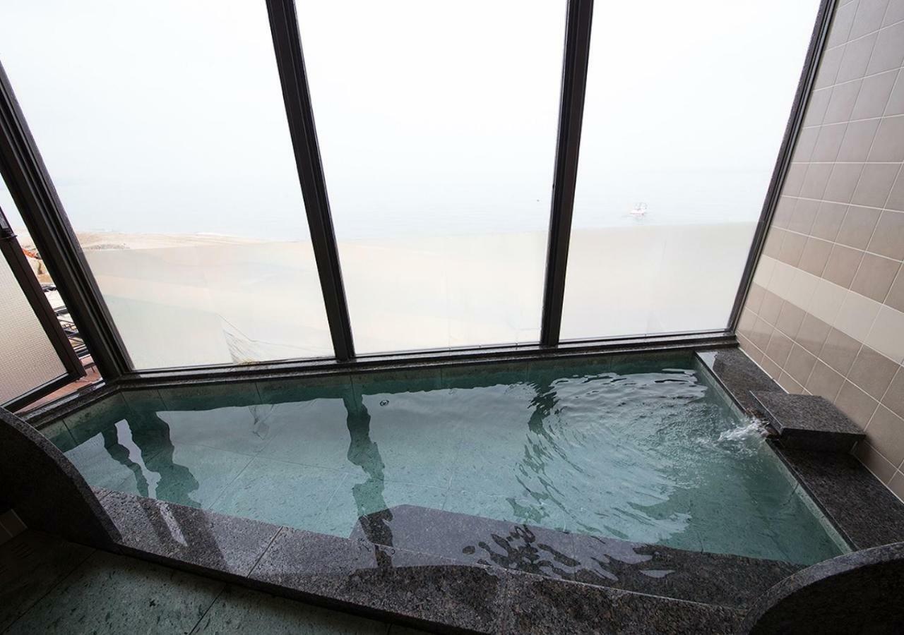 Sea Aiga Kaigetsu Vandrarhem Sumoto Exteriör bild